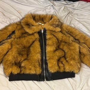 Women's Faux Fur Jacket - Kamel/Brown